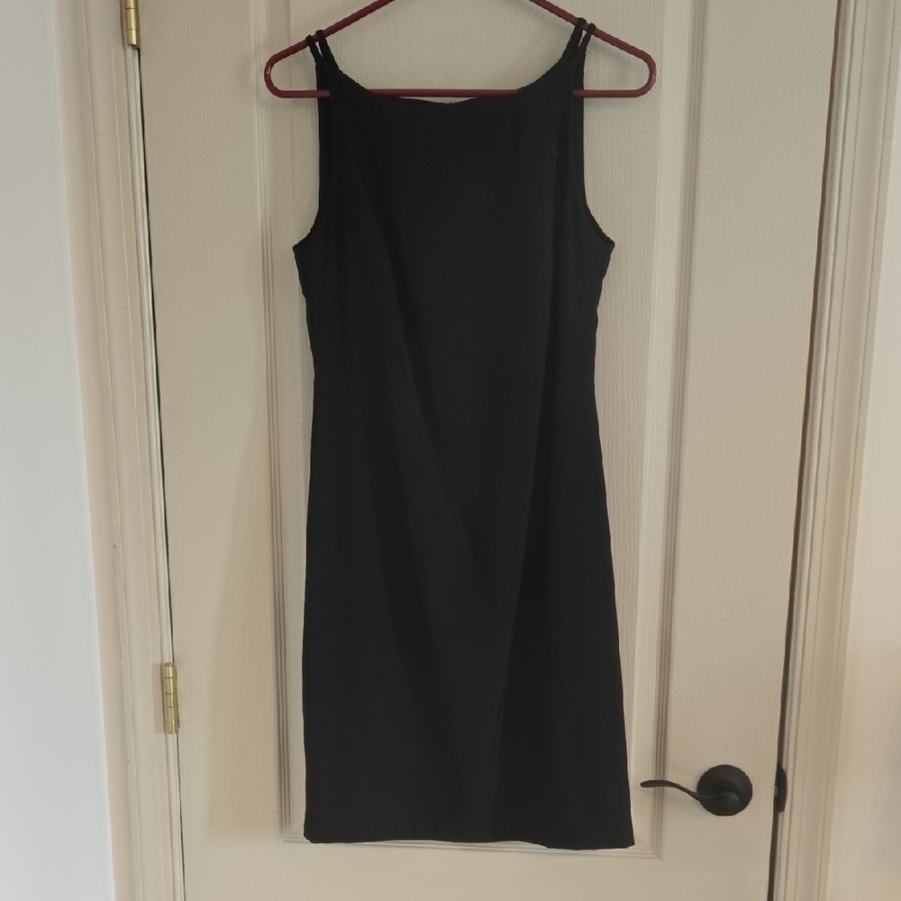 CDC Black Sheath Mini Dress Scoop Neck Sleeveless